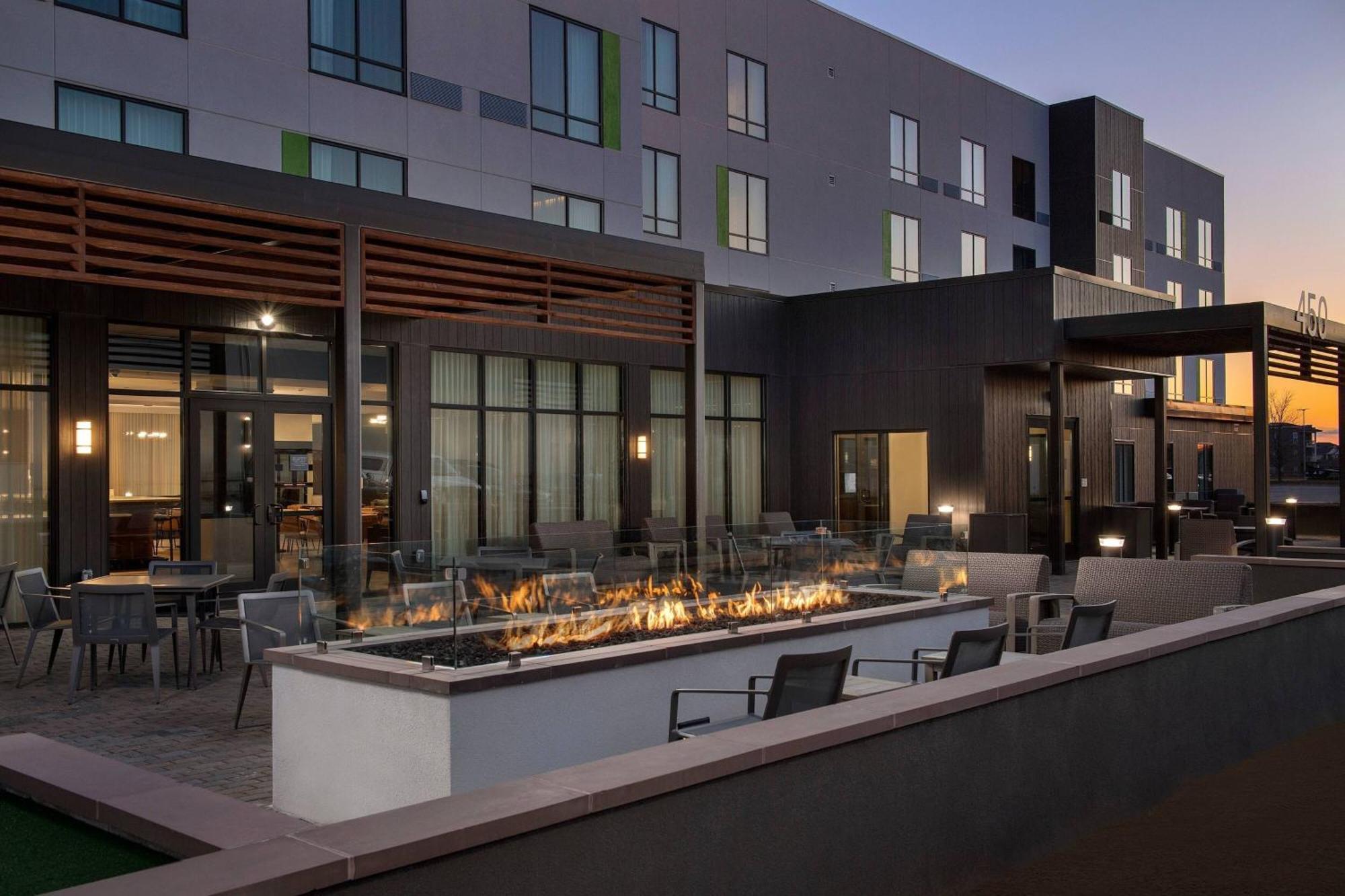 Courtyard By Marriott Indianapolis Plainfield Exterior foto